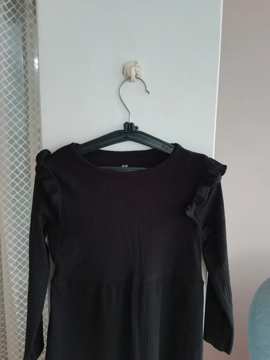Preowned Girls Ribbed Black Full Sleeve Dress | Second Hugs