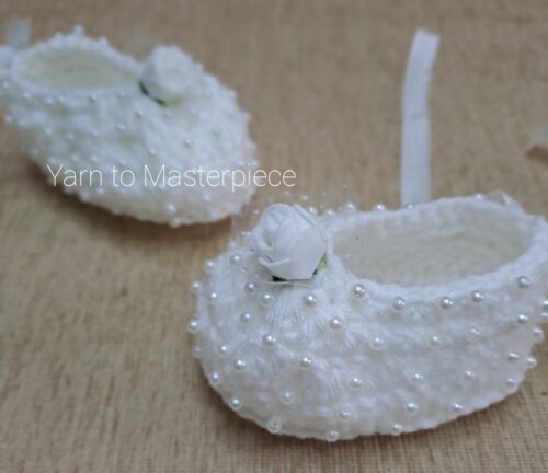 Crochet Handmade Baby Girl Shoes – Soft, Stylish & Pearl-Adorned for Little Princesses