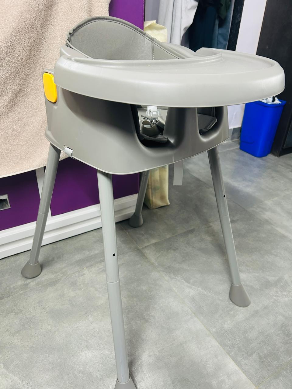 highchair