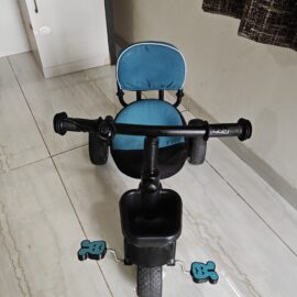 Tricycle