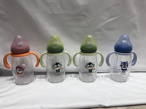 Penguin Feeding Bottle – BPA-Free
