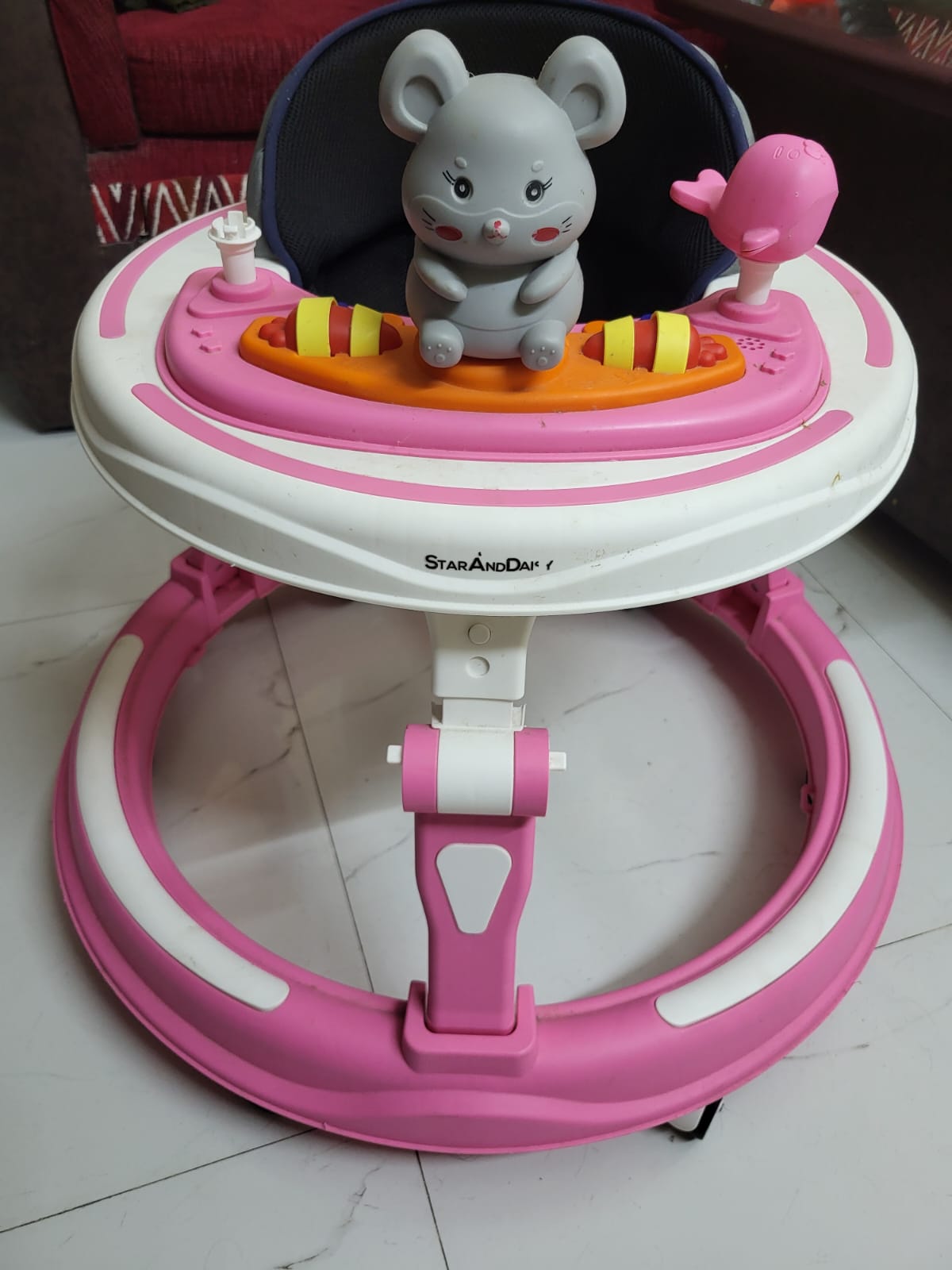 Star and Daisy Baby Musical Walker with Lights
