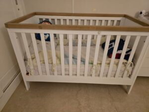 Mothercare Cot with Mattress and Fitted Sheet