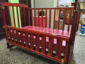 Babyhug Montana Wooden Cot Cum Rocker with Mosquito Net