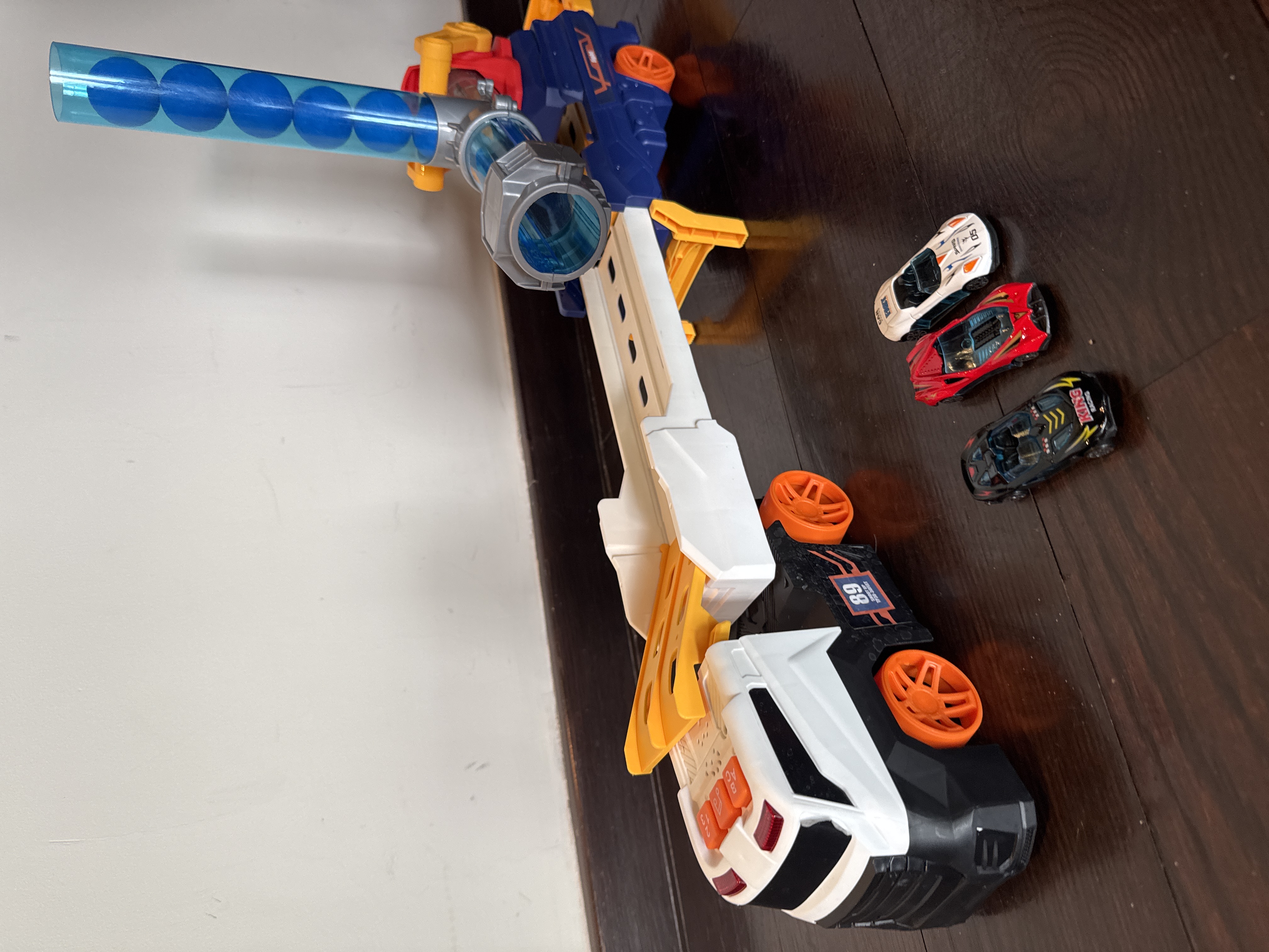Toy Truck with Foam Ball Gun and Ramp (Includes 6 Foam Balls and 3 Cars)
