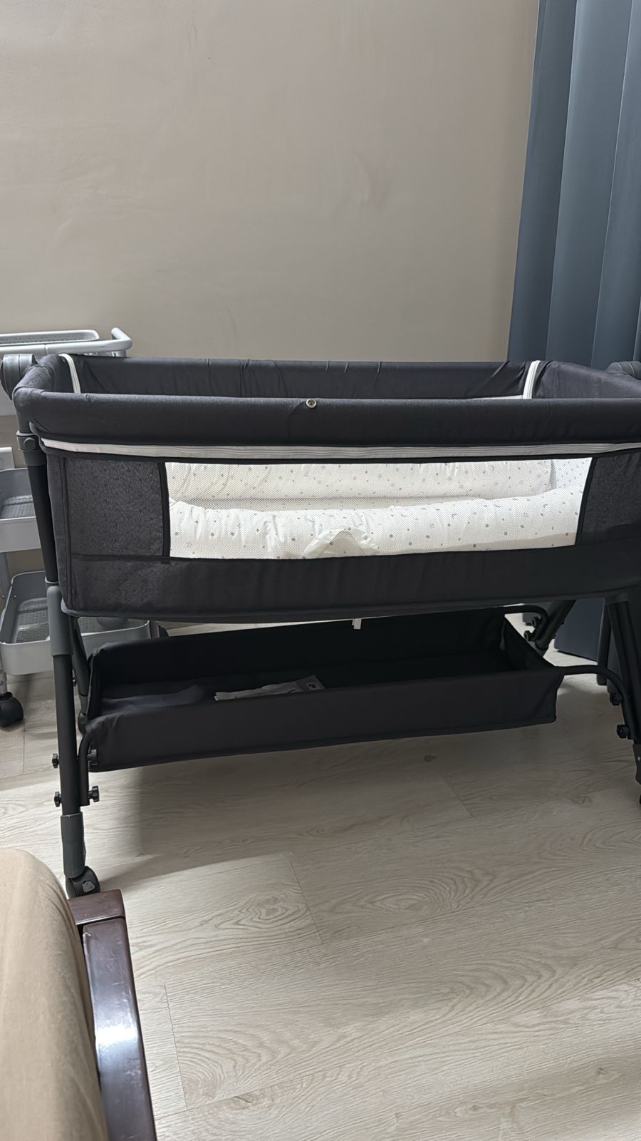 StarAndDaisy Multifunctional Baby Crib Cot Bed