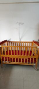 BabyHug- Baby Crib with Adjustable Height & Mattress