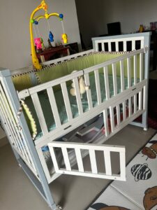 Babyhug Baby Crib Cum Bed with Mattress