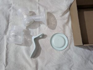 Philips Avent Manual Breast Pump- Gentle, Efficient & Easy-to-Use Pumping Solution