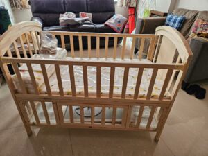 HunyHuny Super Comfy Wooden 15 in 1 Rocking Cot with Mattress + Extended Bed Mattress + Mosquito Net with Stand