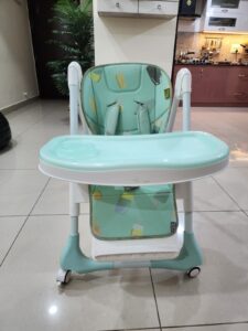 R for Rabbit’s Marshmallow high chair for Baby