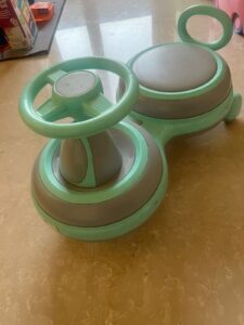 Pre-owned Swivel Ride-On Car – Mint Green