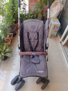Pre-owned Chicco Stroller – Brown
