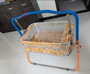 Manual Baby Cradle with Mosquito Net