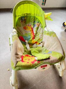Pre-owned Fisher-Price Newborn to Toddler Rocker