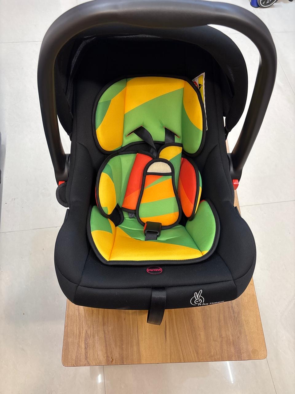 Preowned R for Rabbit Infant Car Seat / Carry Cot