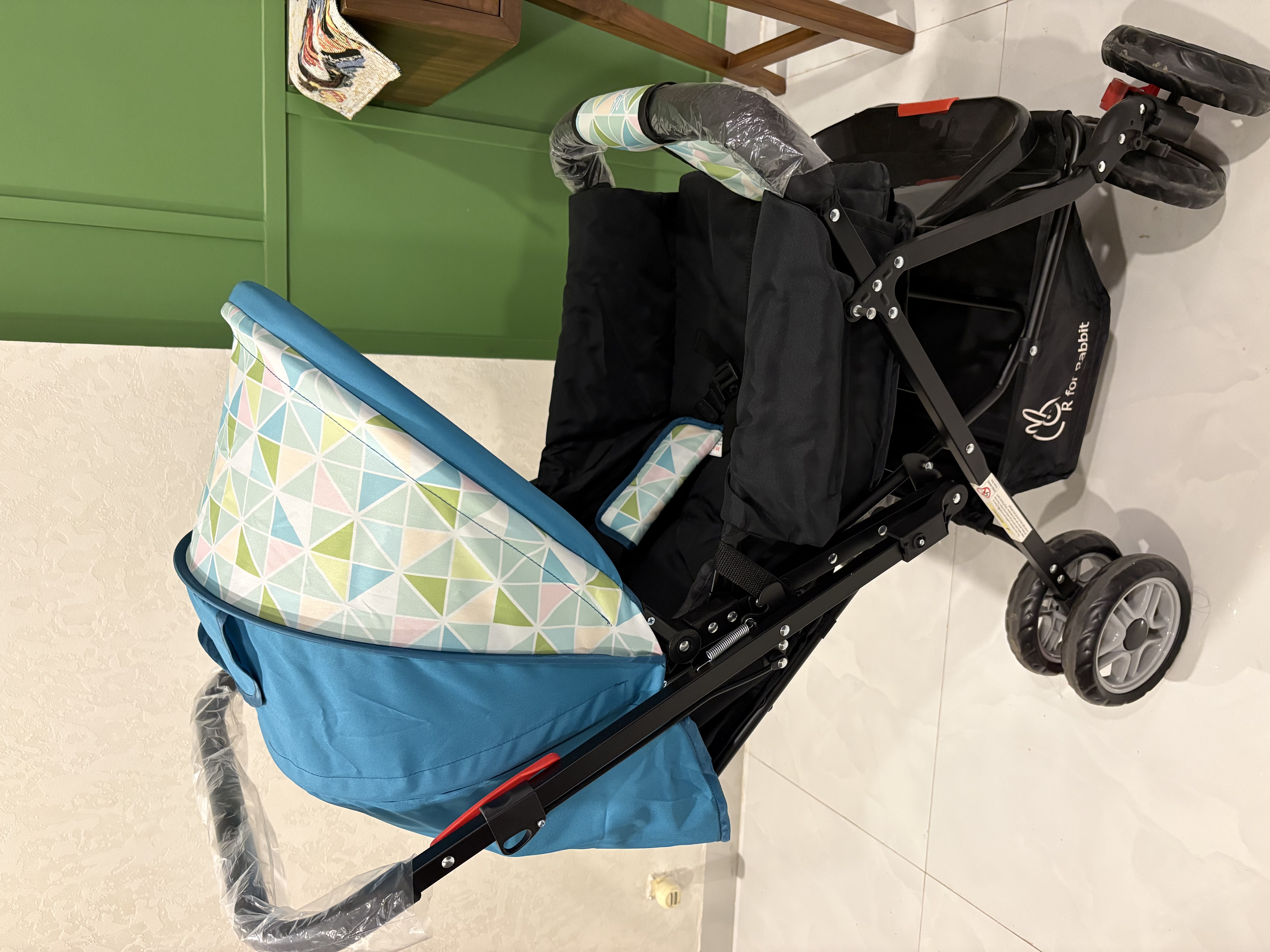 Pre-Owned R for Rabbit Lollipop Lite Baby Stroller with Reversible Handle