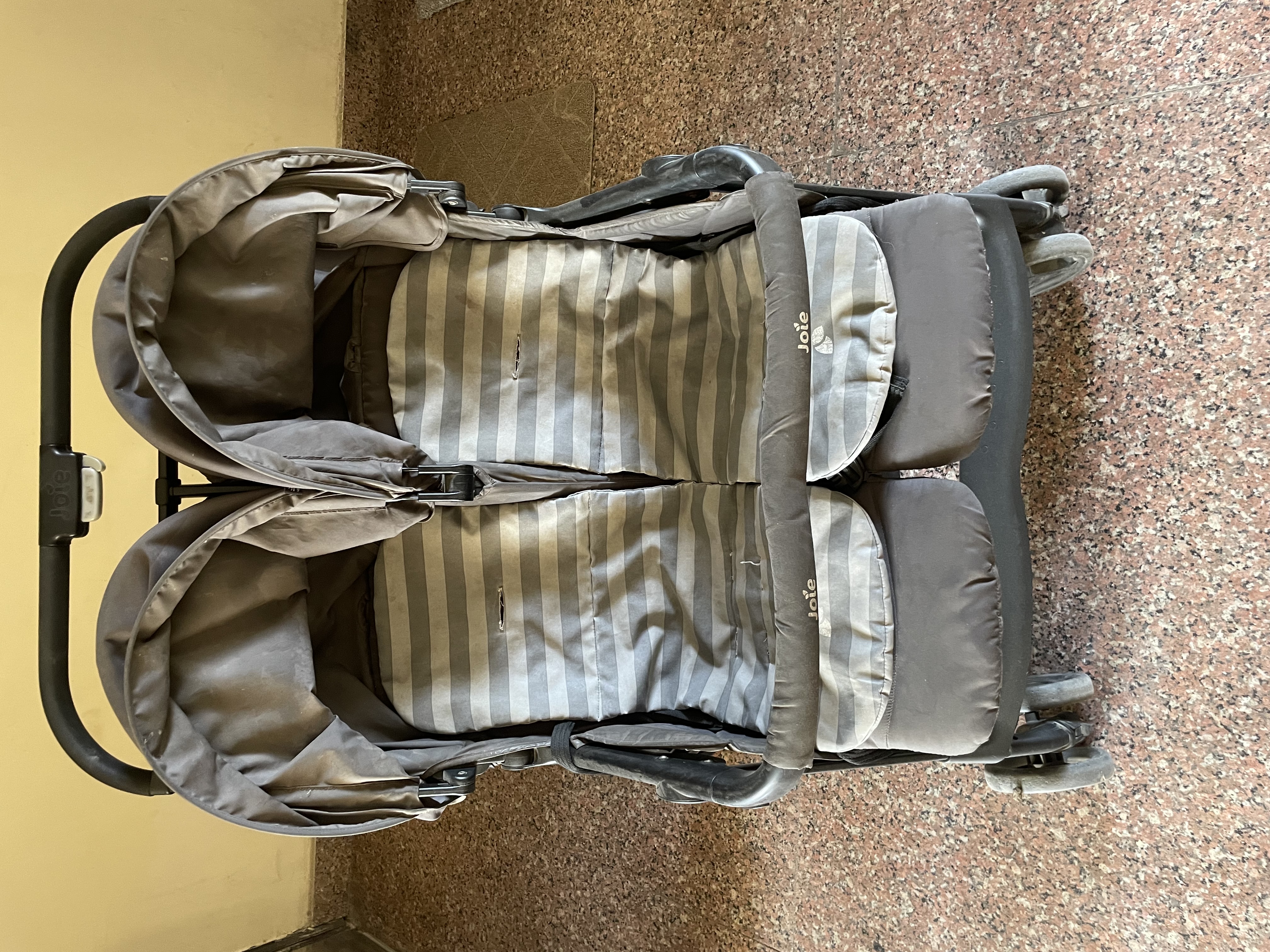 Preowned Twin Baby Stroller [Gently Used]