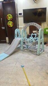 Pre-Owned BAYBEE 2-in-1 Swing & Slide Playset