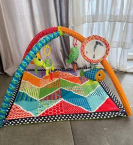 Pre-Owned Baby Play Gym with Hanging Toys & Soft Activity Mat