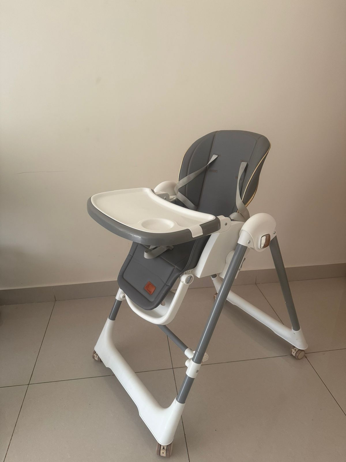 Preowned R for Rabbit High Chair (Grey)