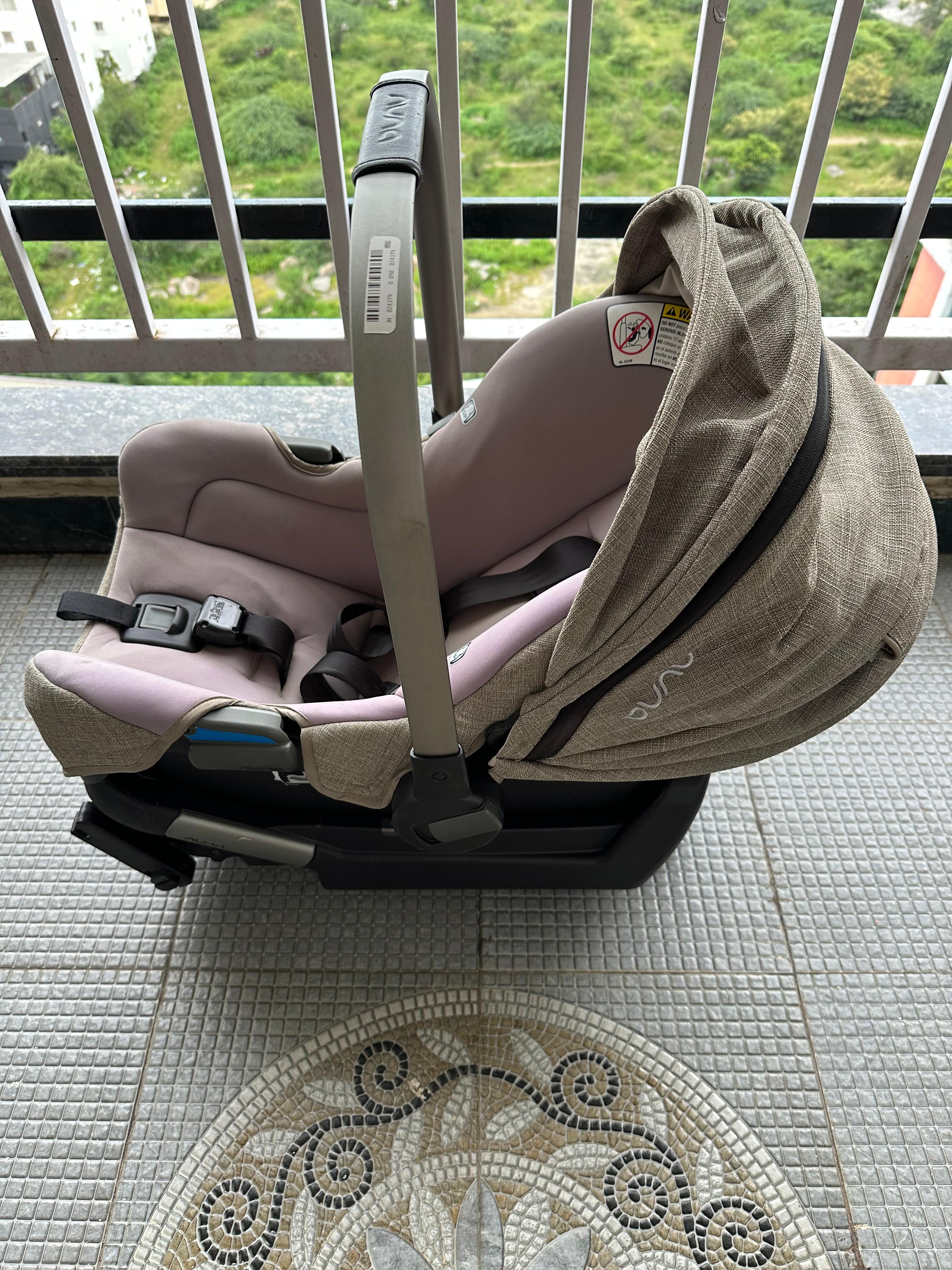 Preowned Nuna PIPA RX Infant Car Seat with RELX Base