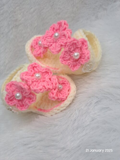 Crochet handmade baby girl sandals