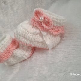 Crochet Baby Shoes – Adorable, Handmade, and Cozy