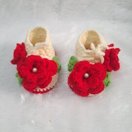 Crochet Baby Shoes with Rose Flowers