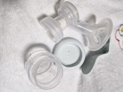 Philips Avent Manual Breast Pump – Comfort, Convenience & Efficiency!