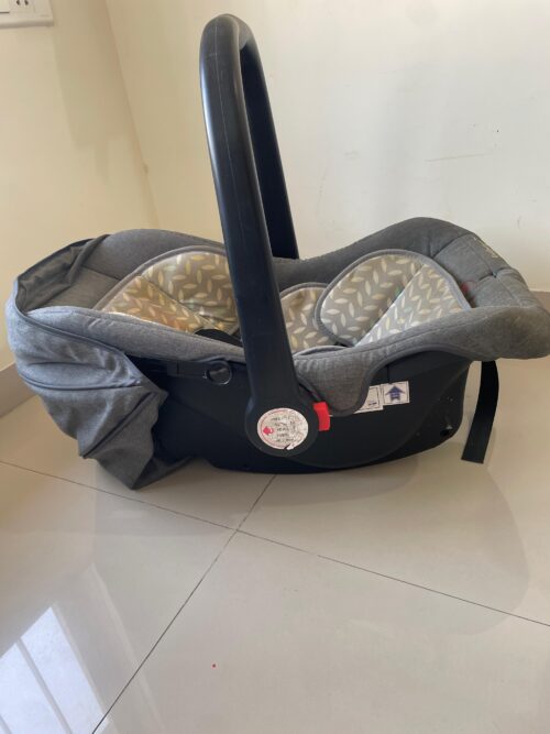 Babyhug Amber car seat cum carry cot cum rocker
