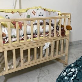 Mee Mee Wooden Baby Crib with Mattress & Pillows – Gently Used