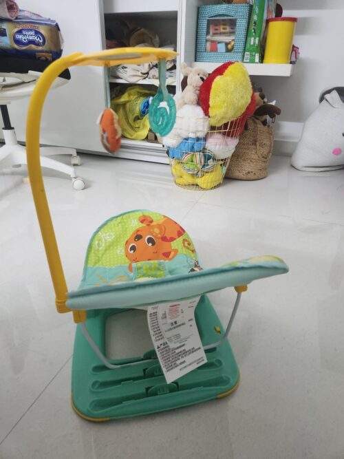 Mastela Infant Seat with Music & Vibration – Comfort, Entertainment & Soothing in One!