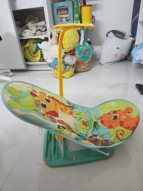 Mastela Infant Seat with Music & Vibration – Comfort, Entertainment & Soothing in One!