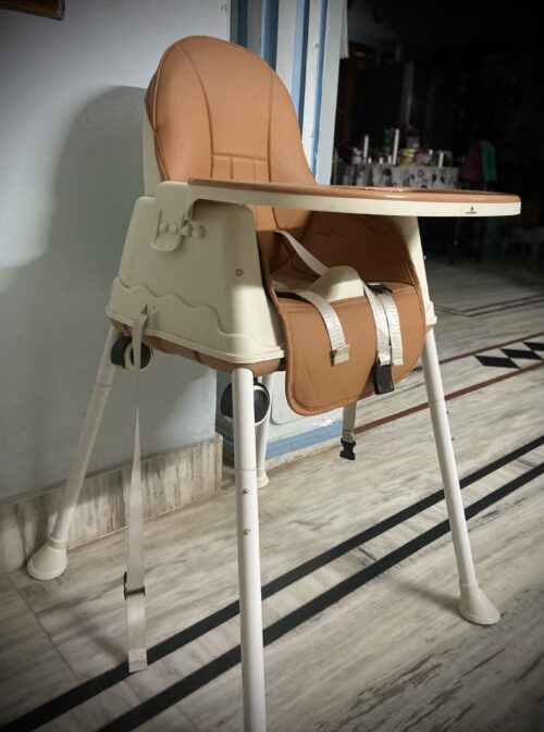 StarAndDaisy Comfort 4-in-1 Premium High Chair – Multifunctional, Gently Used