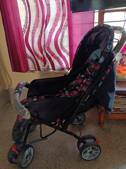 Babyhug Comfy Ride Stroller with Reversible Handle