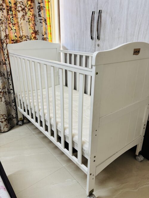 LuvLap Cot C-65 Wooden Baby Cot with Mattress – Versatile Comfort for Your Little One!