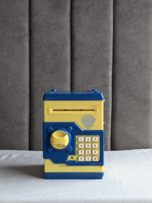 Minions Light and Sound ATM Mini Money Saving Safe Coin Deposit Piggy Bank Box