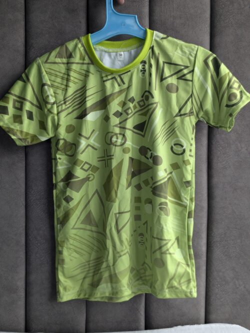 Green Geometric Graphic T-Shirt