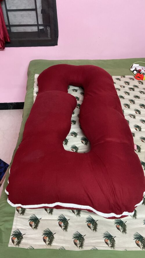G shaped pregnancy pillow