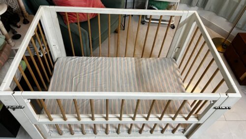 Cradle and Maa Premium Wooden Cot/Crib – White | Adjustable Height + Mattress Included | Gently Used