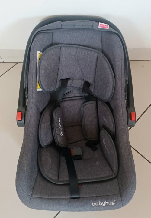Babyhug Amber Car Seat Cum Carry Cot with Rocking Base | Almost New