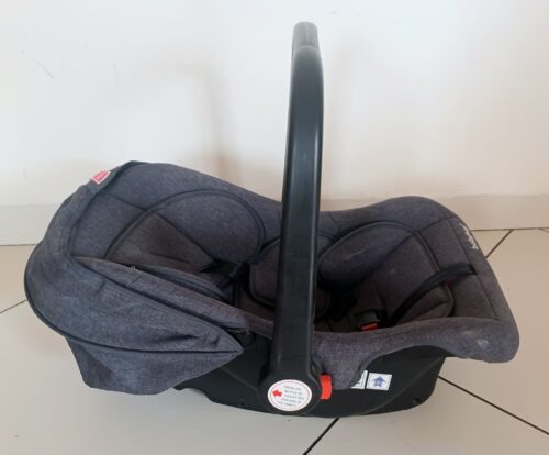 Babyhug Amber Car Seat Cum Carry Cot with Rocking Base | Almost New