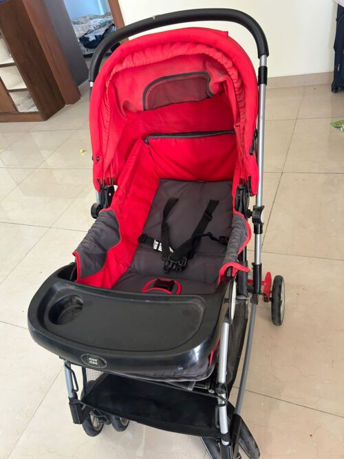 Mee Mee 2-in-1 Pram with Rocker – Comfortable, Versatile & Travel-Friend