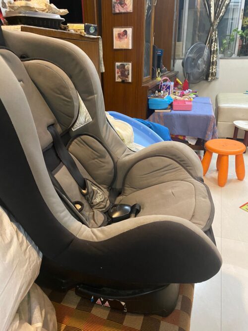 R for Rabbit car seat