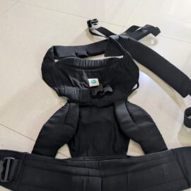 Soul Slings Lali Baby Carrier – Ultra Lightweight & Gently Used