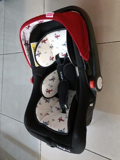 Babyhug Car Seat & Carry Cot | Dual Use | Gently Used – Like New Condition
