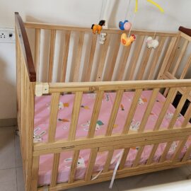 MeeMee cot with swing & mattress