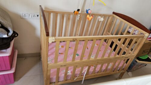 MeeMee cot with swing & mattress