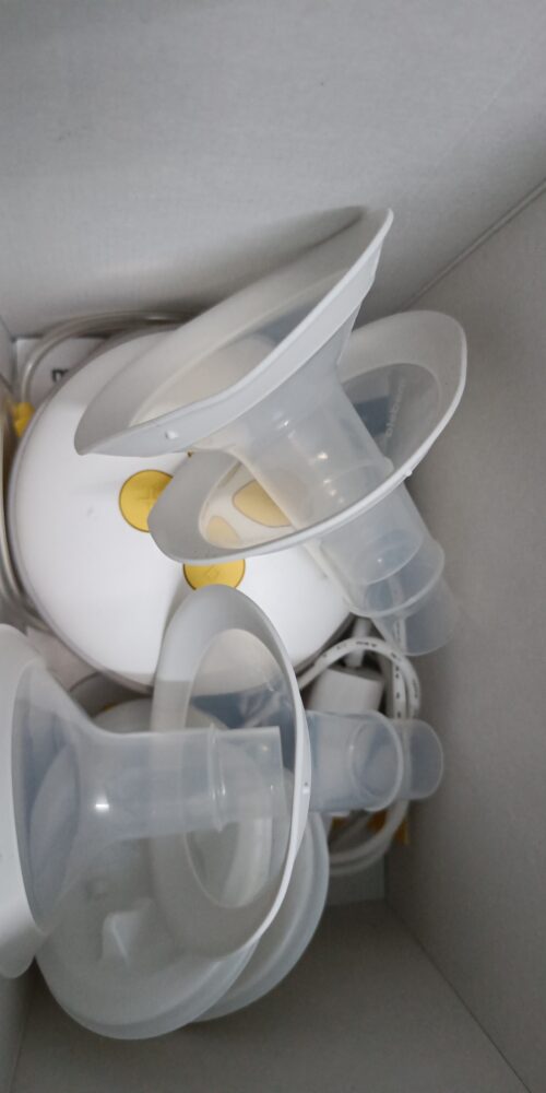 Medela Hands-Free Duo Electric Breast Pump – Brand New, Unused & Fully Boxed